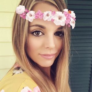 Meet your Posher, Caitlin